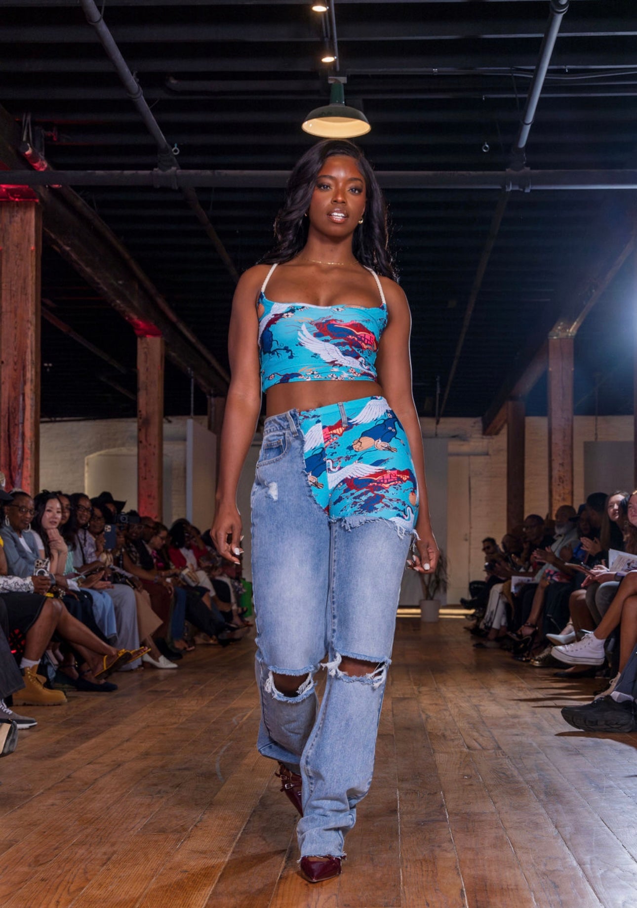 Oriental Spandex Rip & Repair Jeans