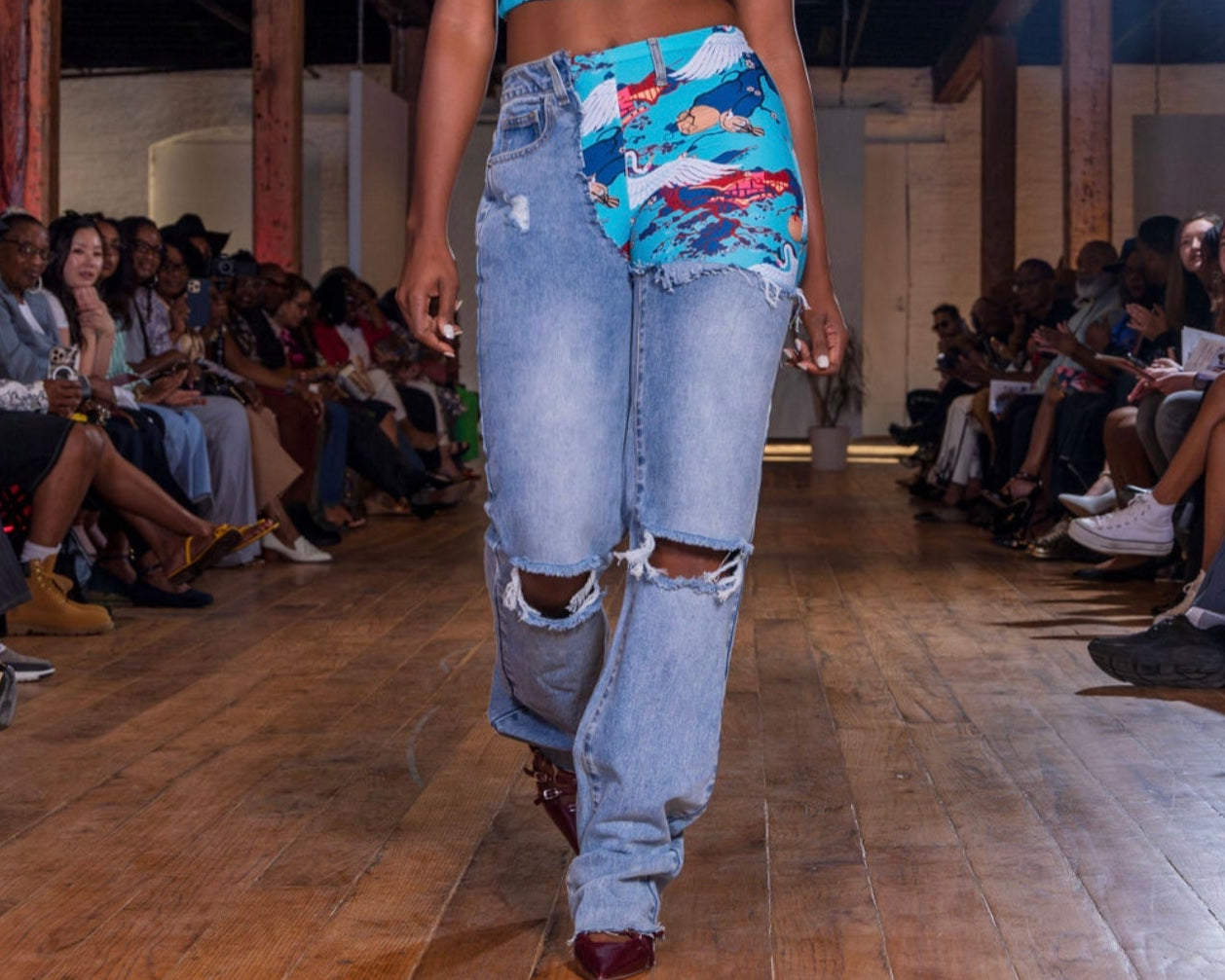 Oriental Spandex Rip & Repair Jeans